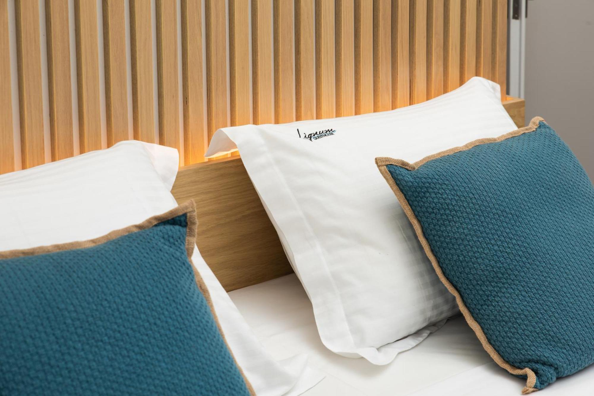 Lignum Suites Chania 하니아 객실 사진